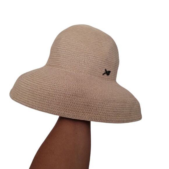 Vintage Betmar New York #166 Floppy Paper Sun Hat Flexible Tan Metal Logo Sz - Picture 2 of 10